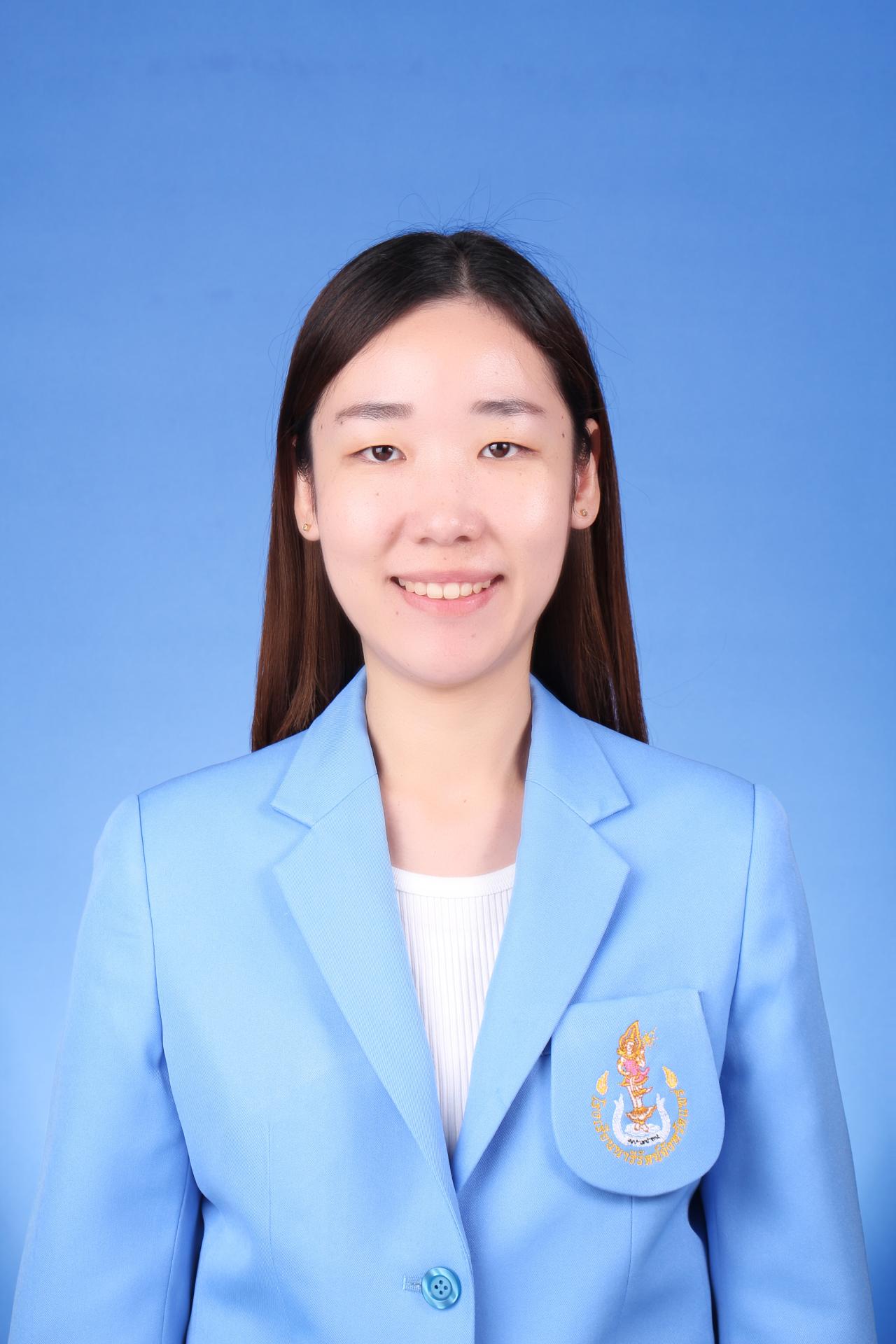 วรันภัทร   