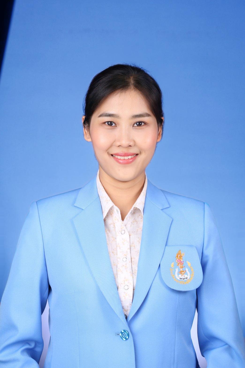 รุ่งนภา   